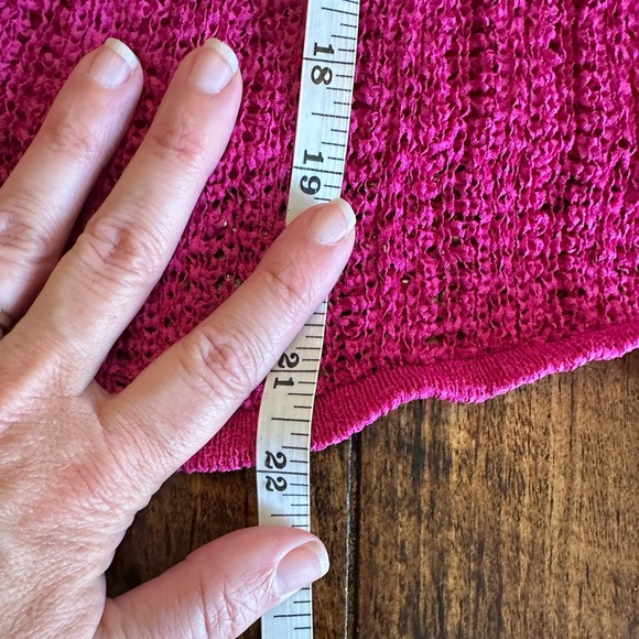 Norton McNaughton | Magenta Pink Pointelle Open Weave Crewneck Sweater, Size M - Picture 7 of 8